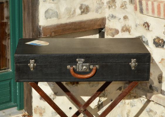 the legendary LV Hemingway library trunk - Pinth Vintage Luggage