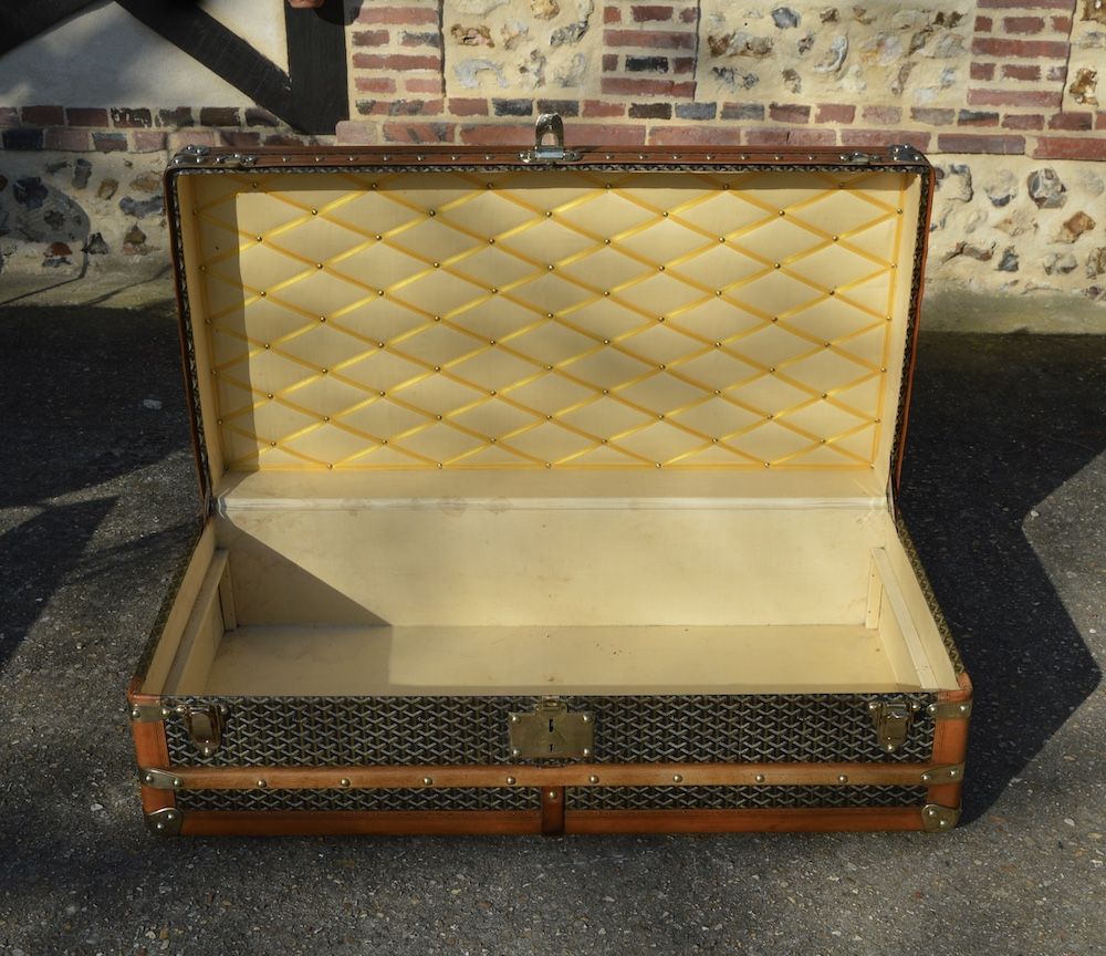 20th Century Antique Vintage Goyard Luggage Trunk Circa 1920