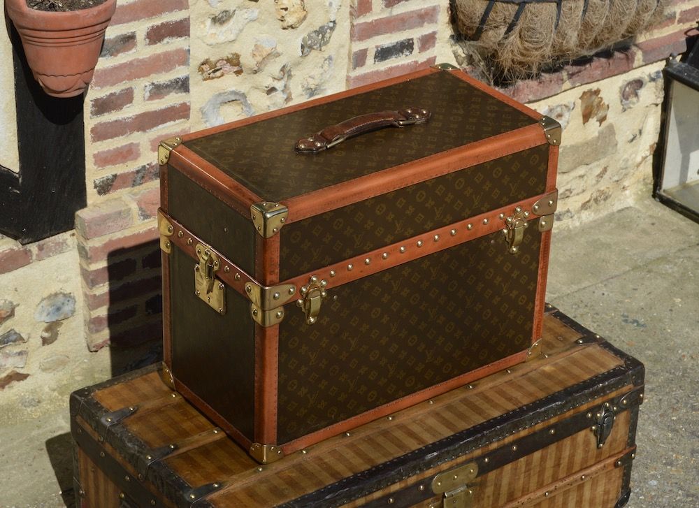 Louis Vuitton Library Trunk - Baggage Collection