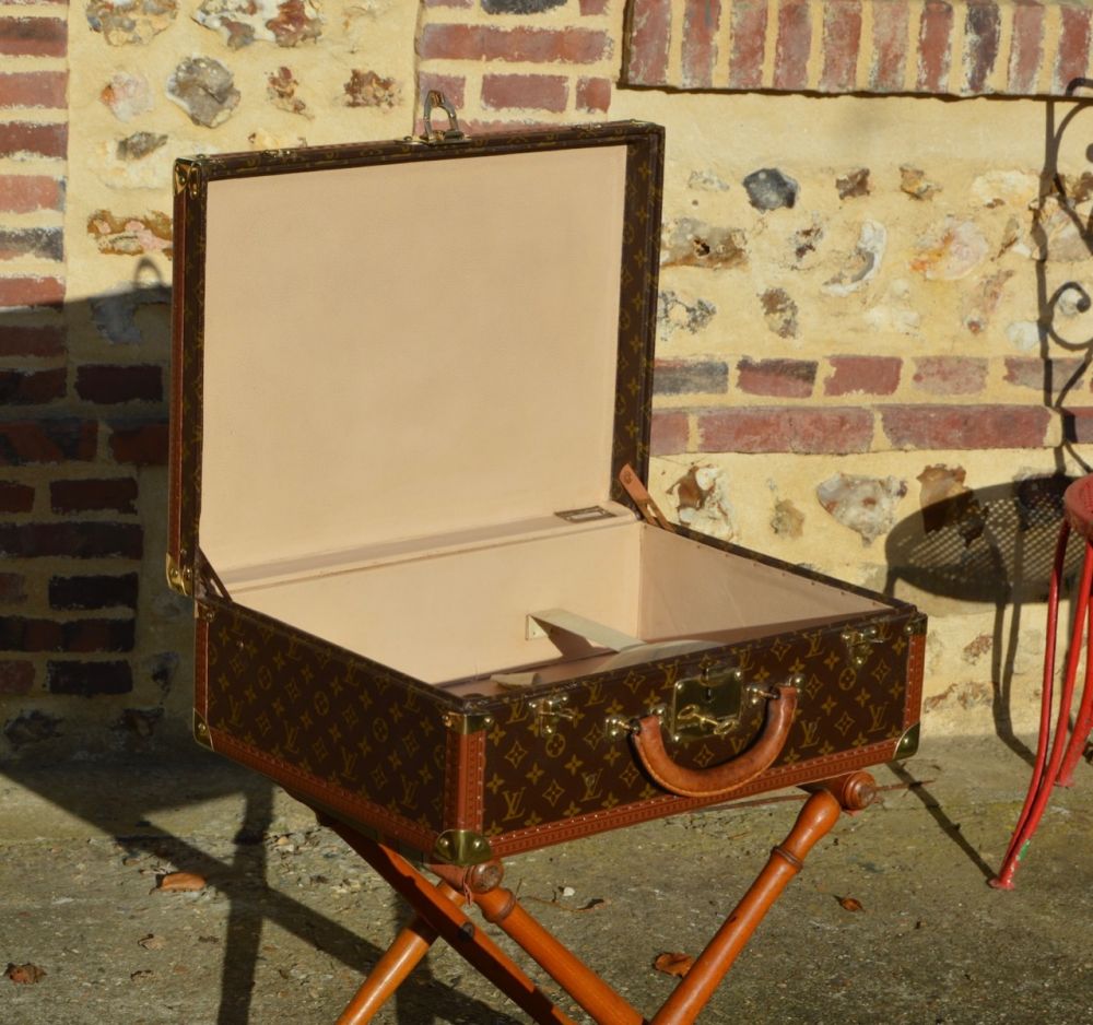 Louis Vuitton Monogram Canvas Cotteville 40 Carry On Luggage Trunk